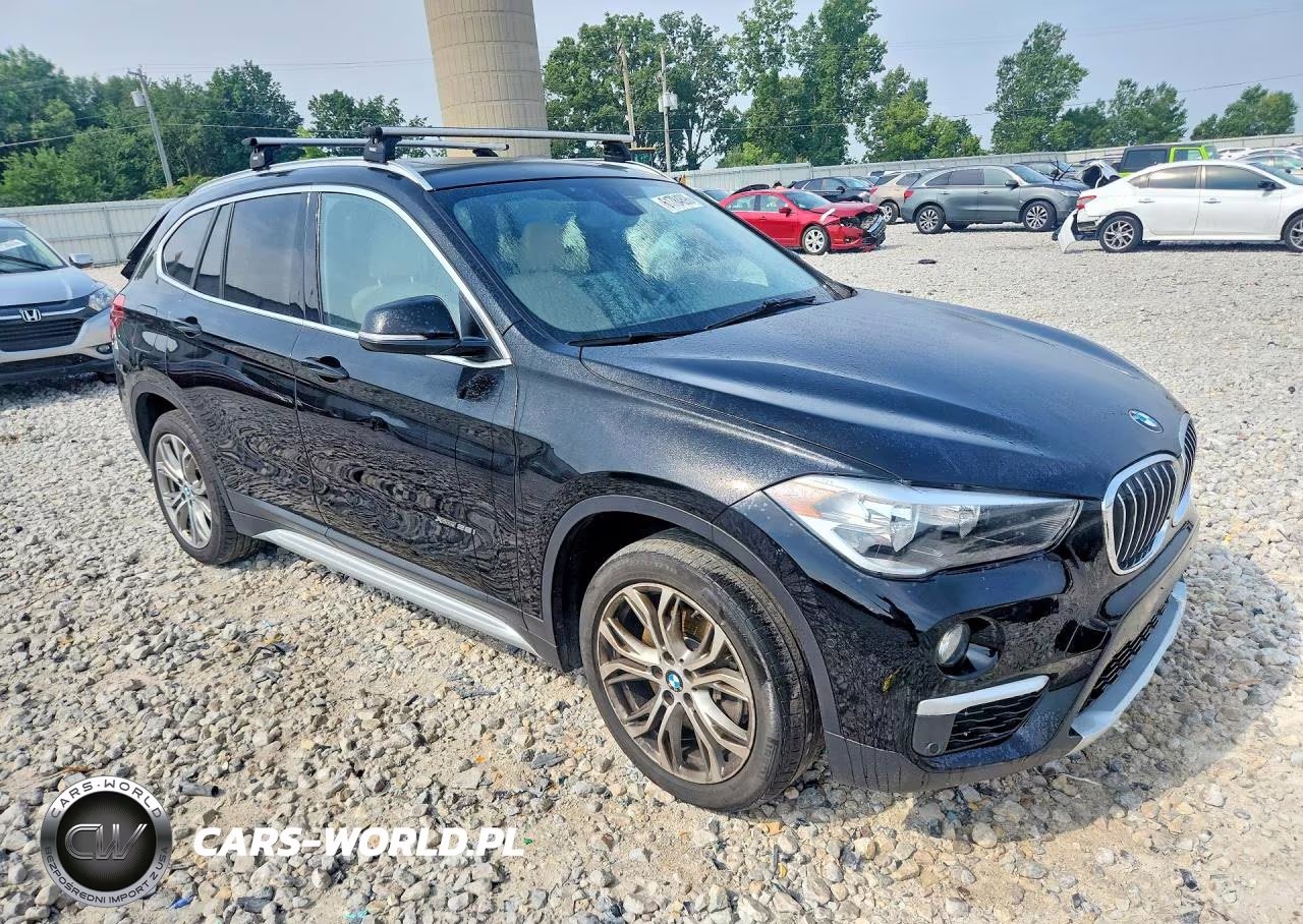 2017 BMW X1 xDrive28I VIN:WBXHT3C36H5F80022 - 4