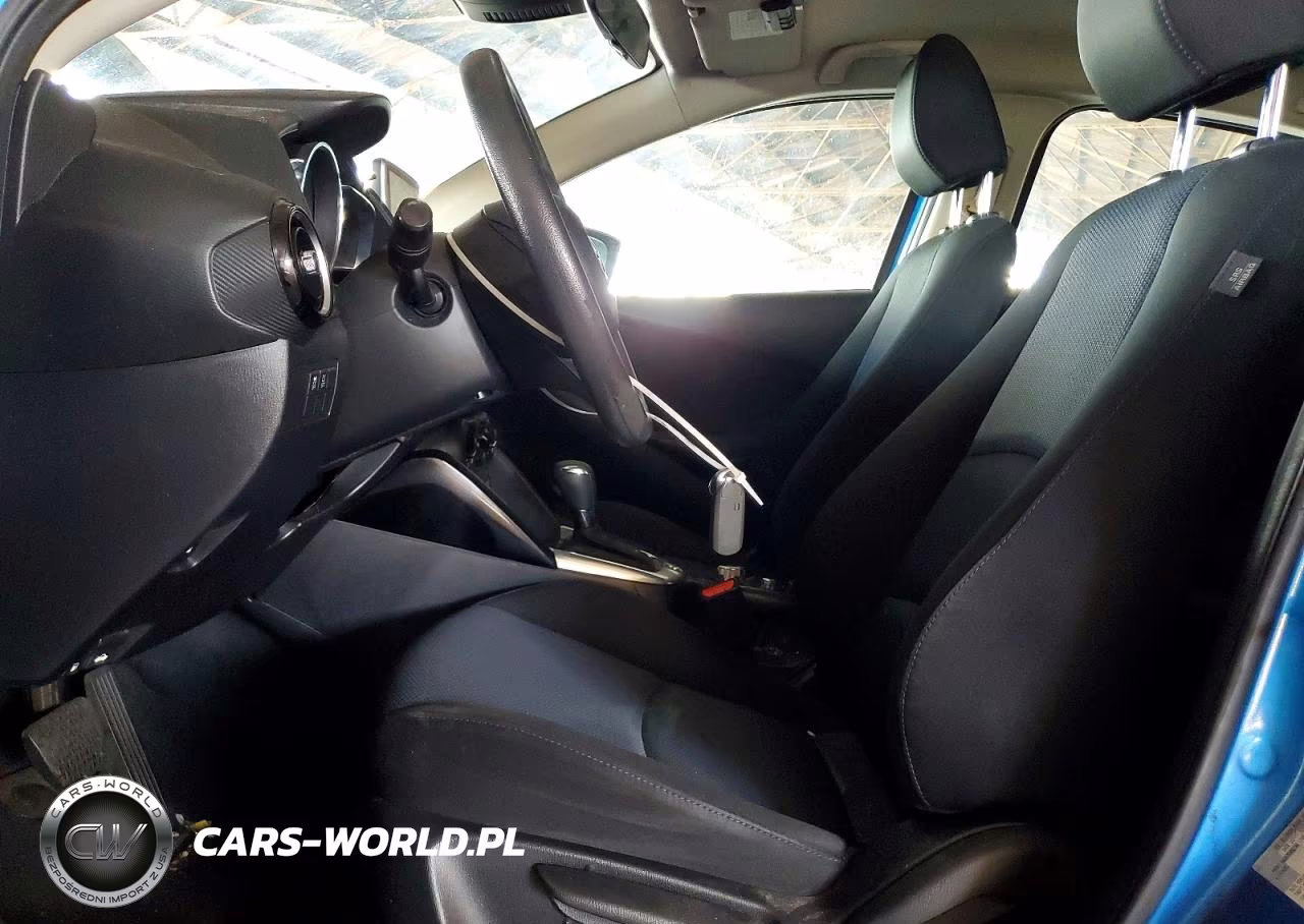2017 Toyota Yaris Ia Base VIN:3MYDLBYV4HY182308 - 7