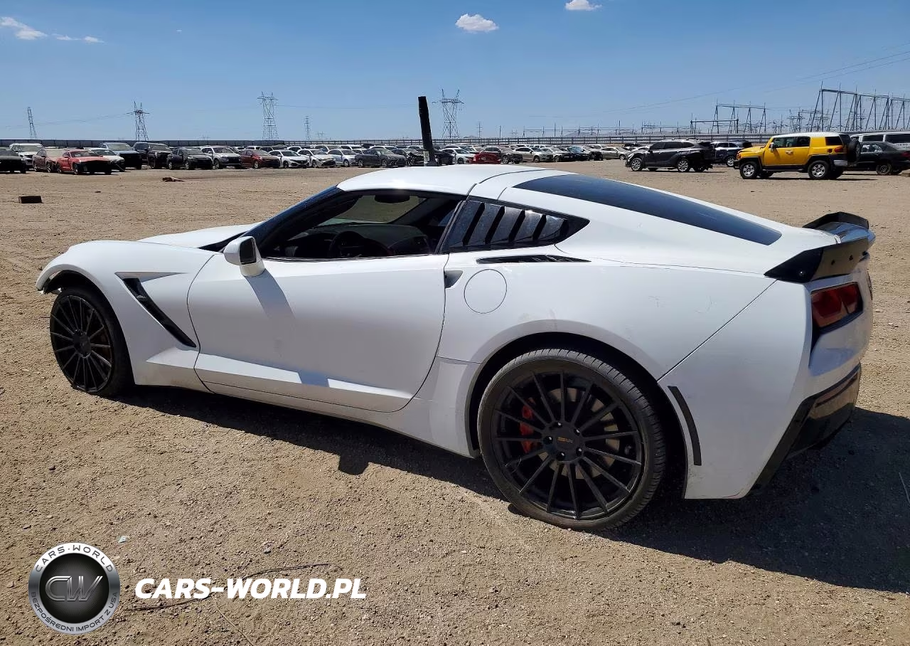 2015 Chevrolet Corvette Stingray Z51 3Lt VIN:1G1YM2D77F5107089 - 2