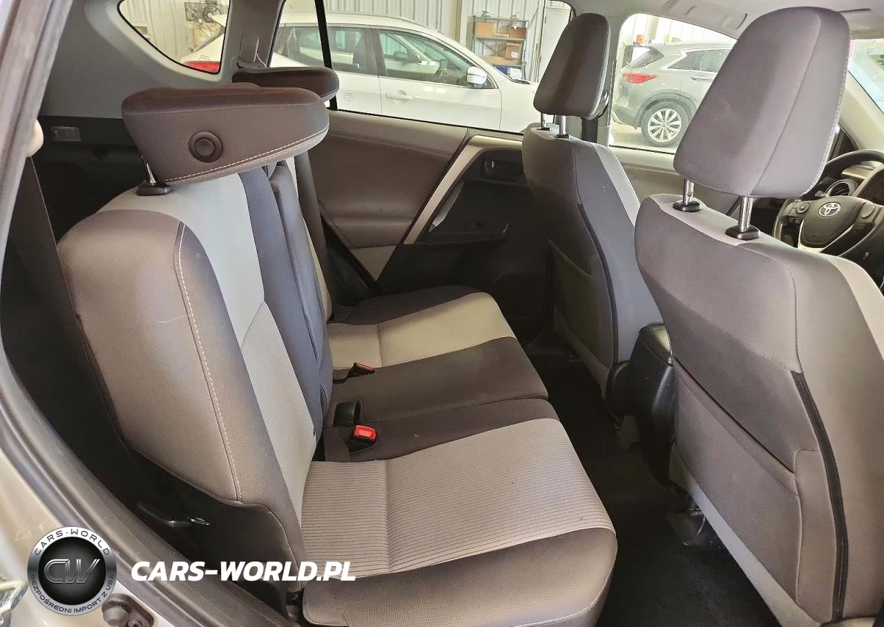 2013 Toyota Rav4 Xle VIN:2T3RFREV3DW020582 - 10