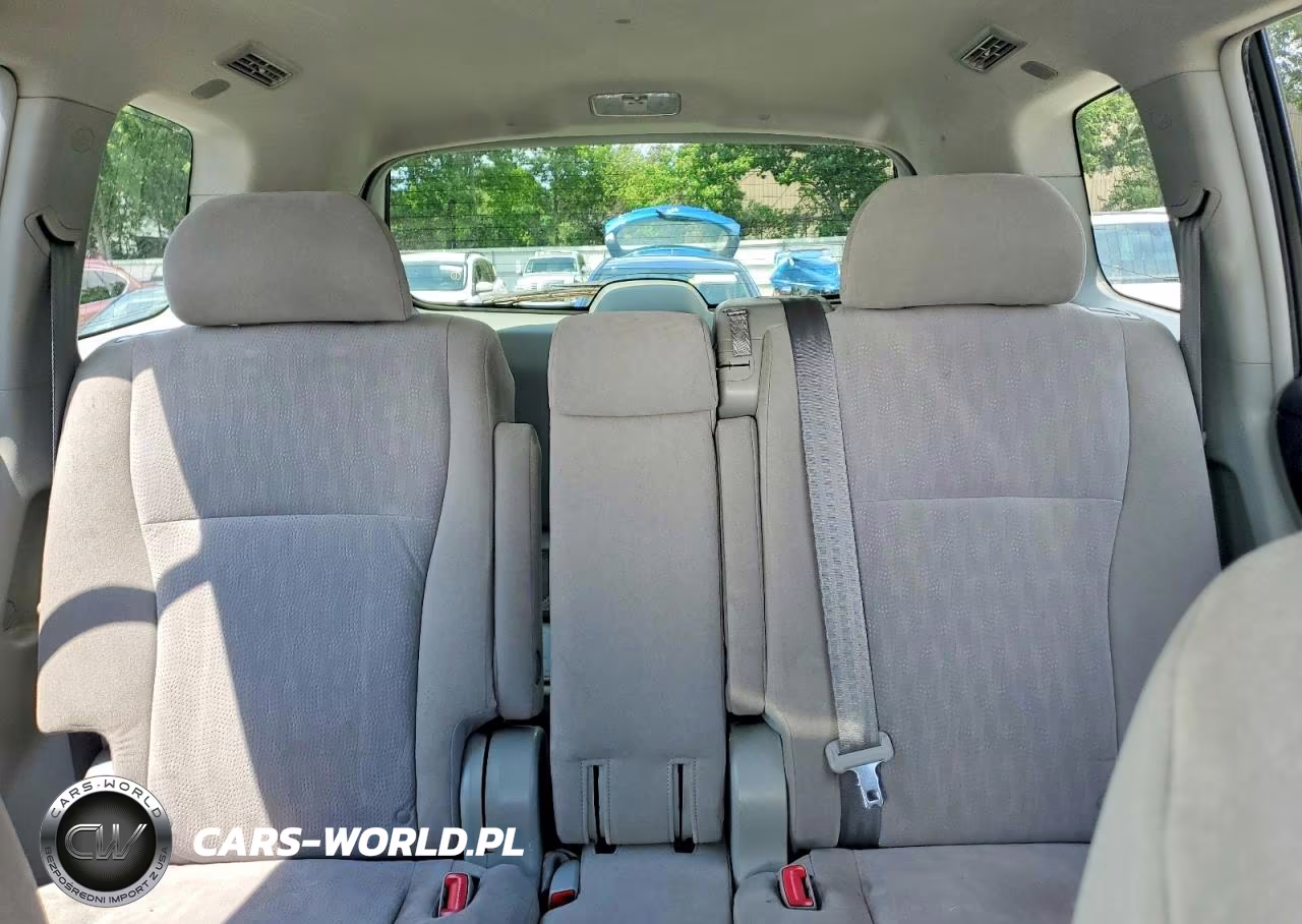 2010 Toyota Highlander Hybrid VIN:JTEBW3EH5A2047582 - 10