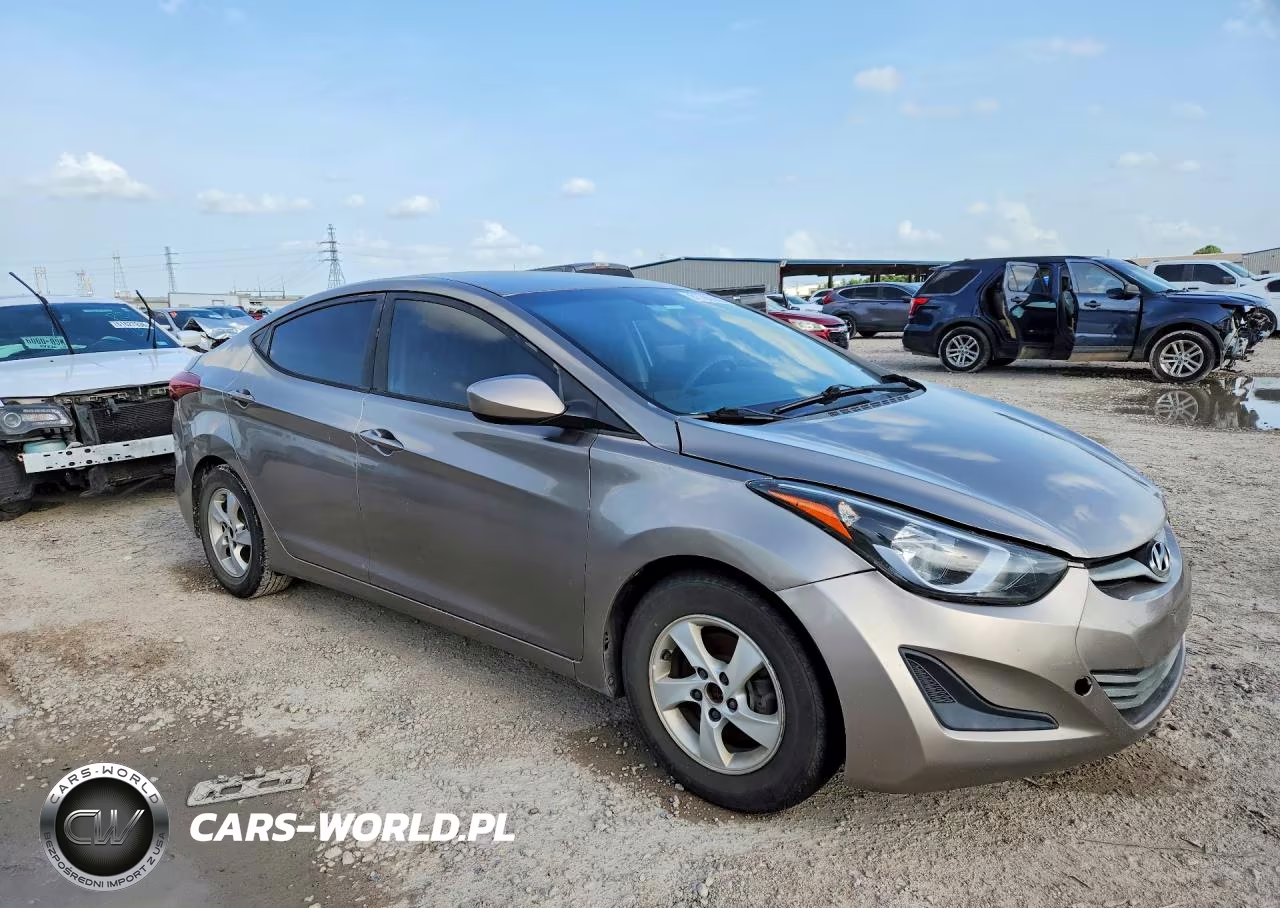 2015 Hyundai Elantra Se VIN:5NPDH4AE6FH565702 - 4