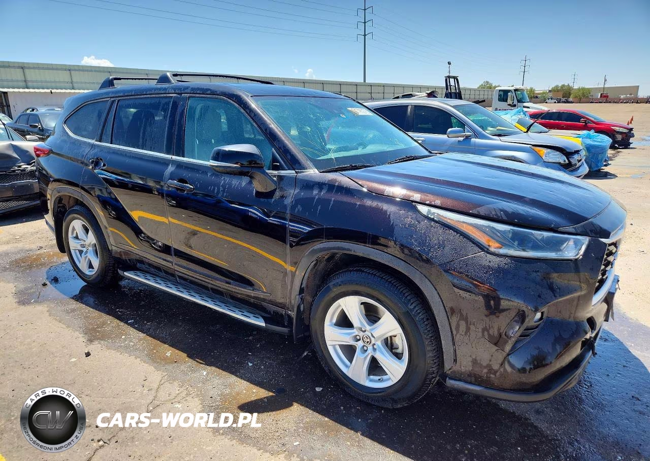 2021 Toyota Highlander Le VIN:5TDZZRAH2MS078384 - 4