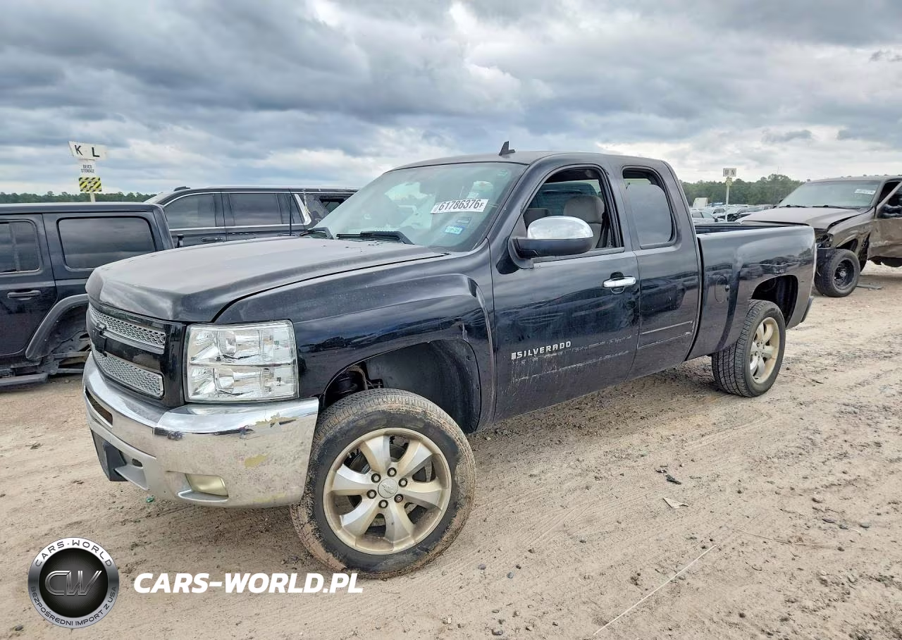 2008 Chevrolet Silverado C1500 VIN:2GCEC19J581195141 - 1
