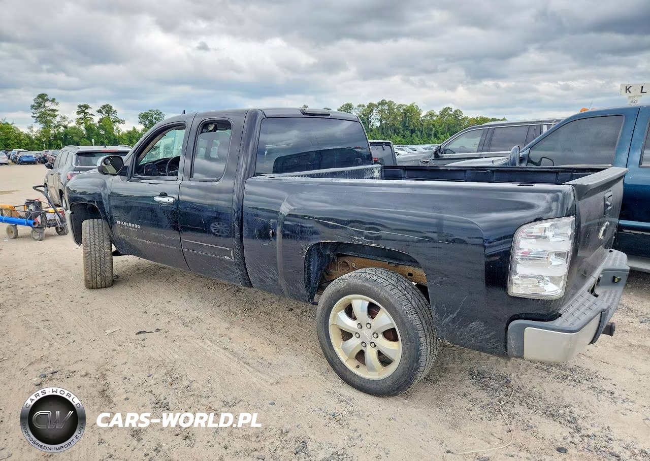2008 Chevrolet Silverado C1500 VIN:2GCEC19J581195141 - 2