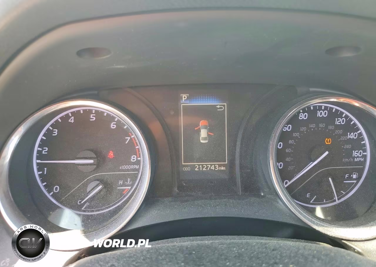 2019 Toyota Camry Se VIN:4T1B11HK7KU832881 - 9