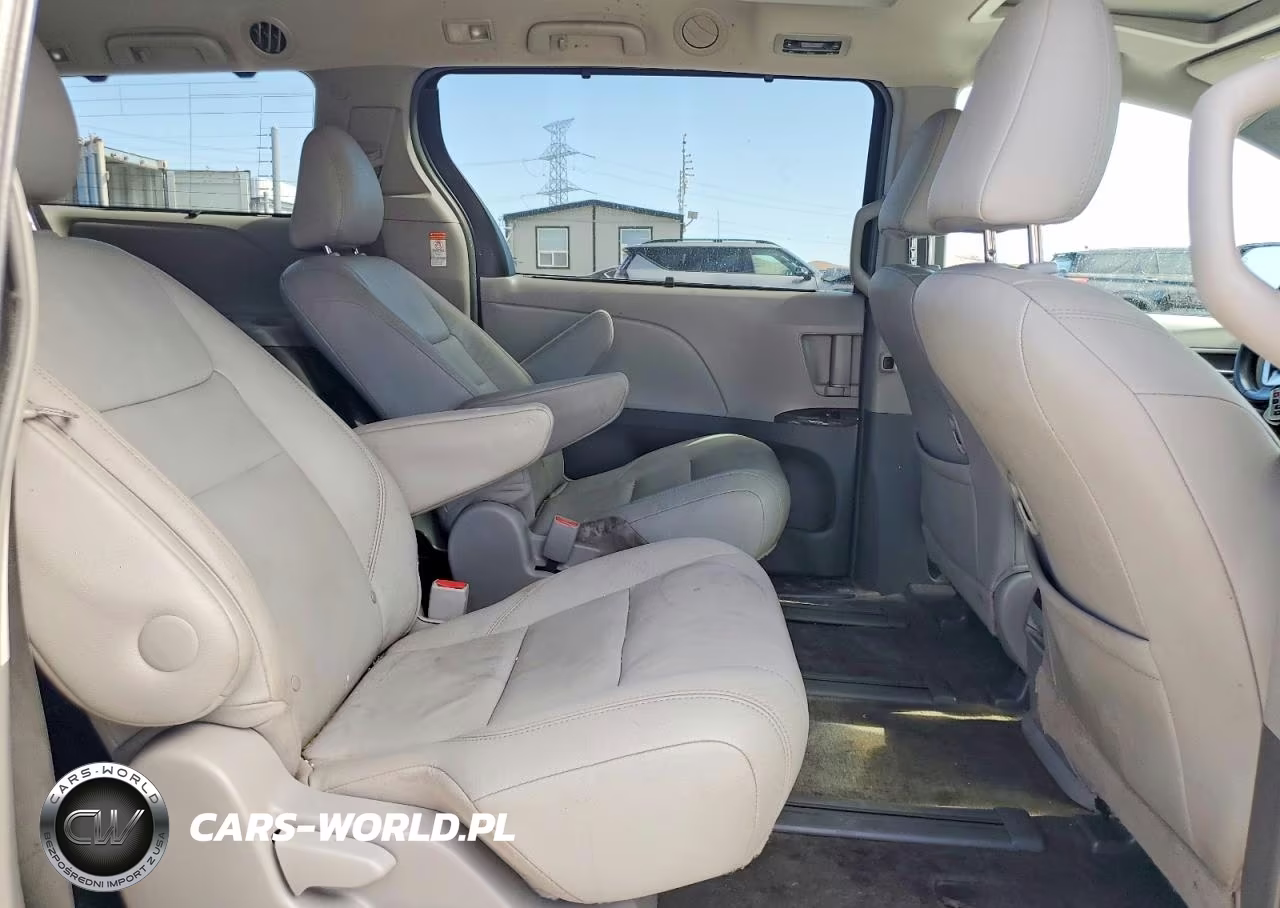 2017 Toyota Sienna Xle Premium 7-Passenger VIN:5TDDZ3DC1HS146767 - 10