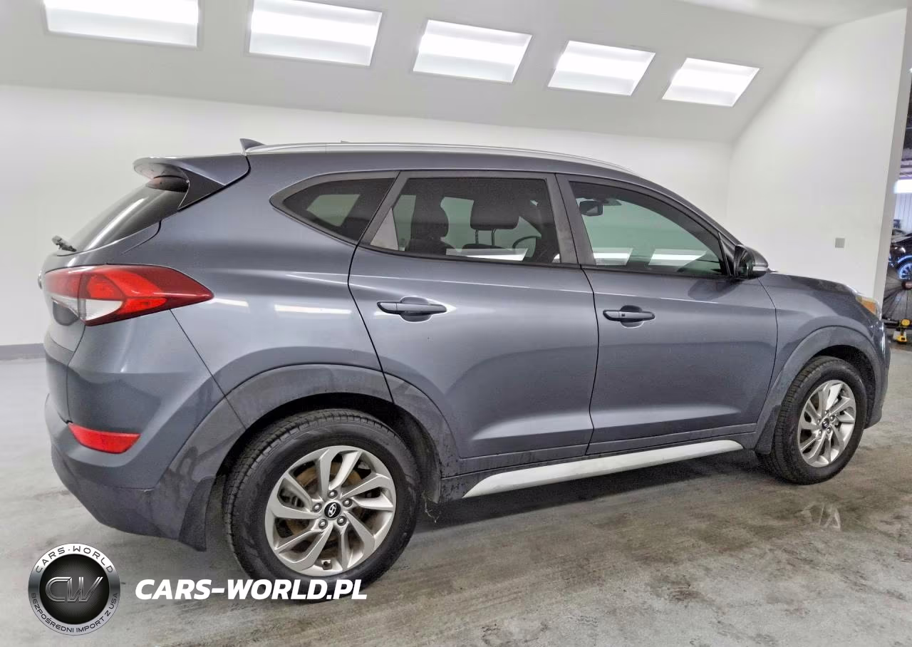 2017 Hyundai Tucson Se Plus VIN:KM8J33A49HU434626 - 3