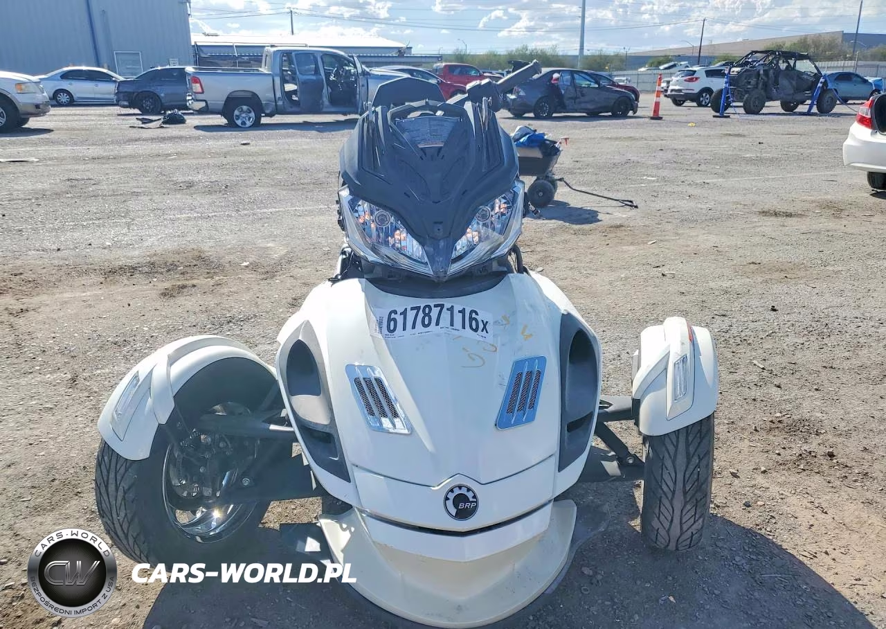 2013 Can-Am Spyder Roadster St VIN:2BXNCBC16DV000133 - 2