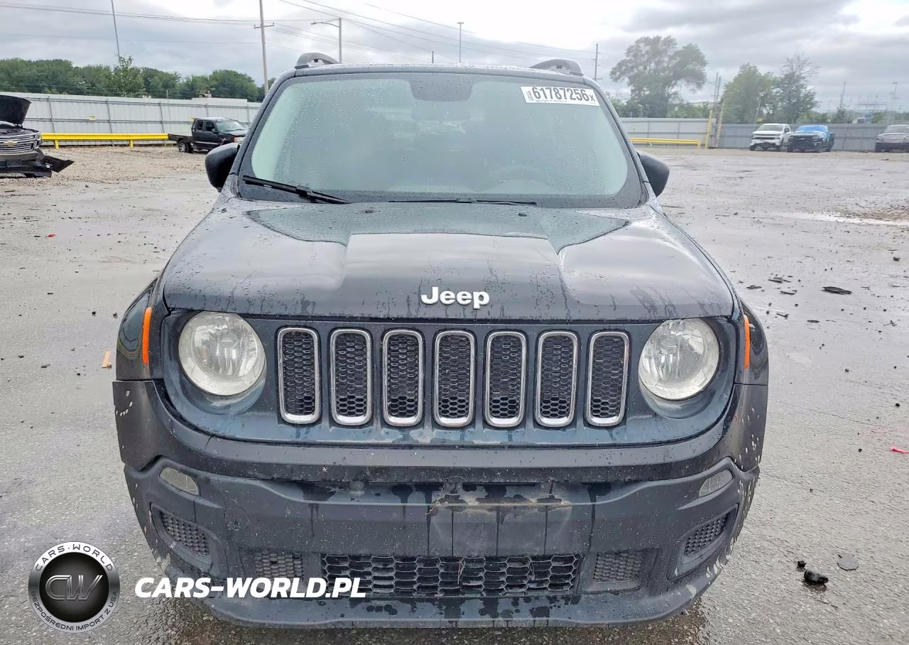 2016 Jeep Renegade Sport VIN:ZACCJAAW4GPE31139 - 5