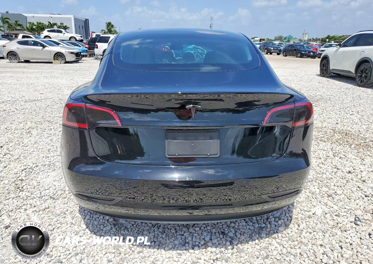 2023 Tesla Model 3 VIN:5YJ3E1EA3PF461758 - 6