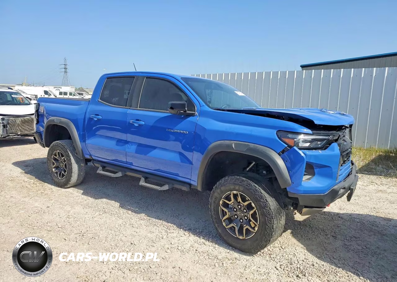 2025 Chevrolet Colorado Zr2 VIN:1GCPTFEKXS1203008 - 4