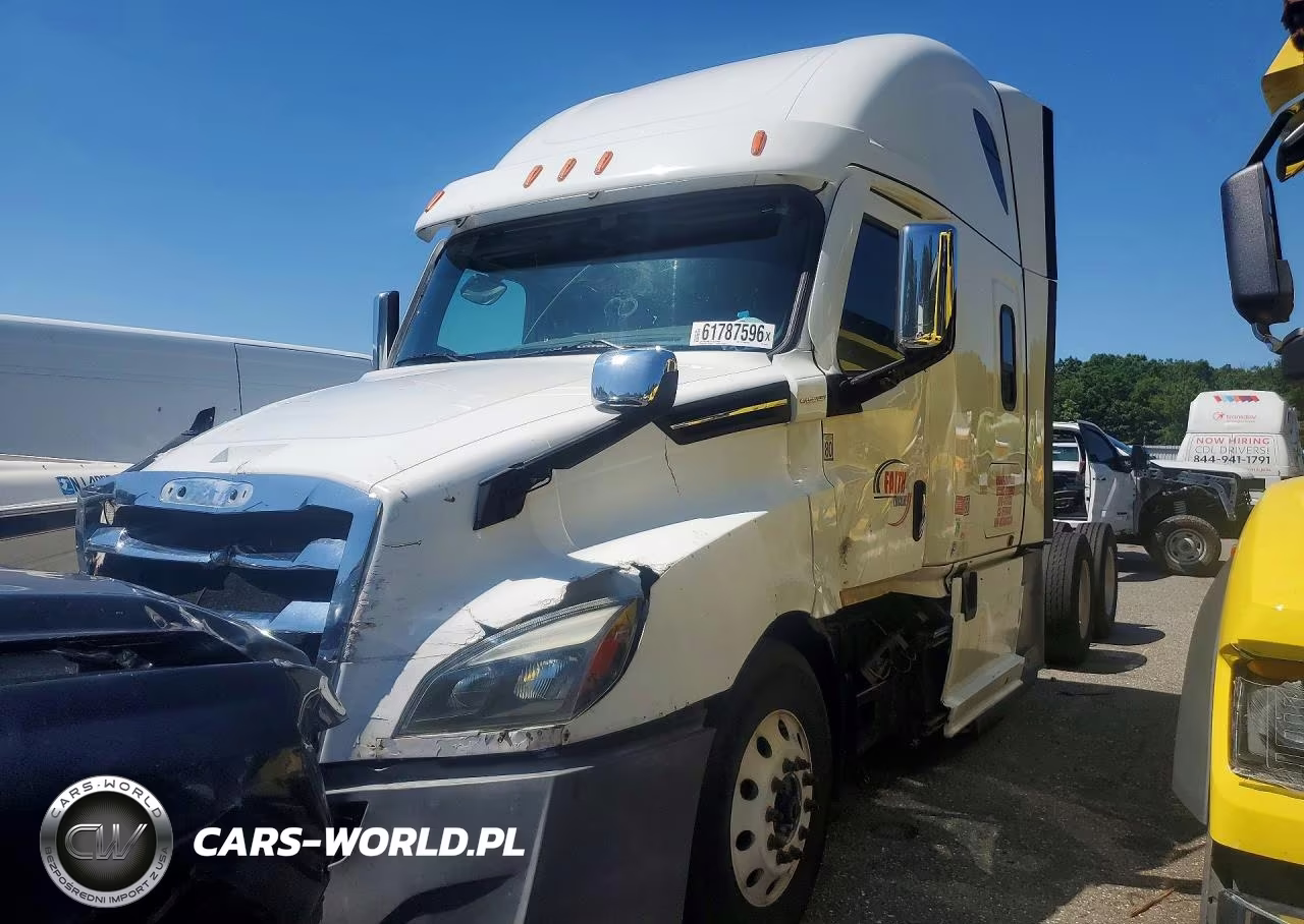 2021 Freightliner Cascadia 126 Semi Truck