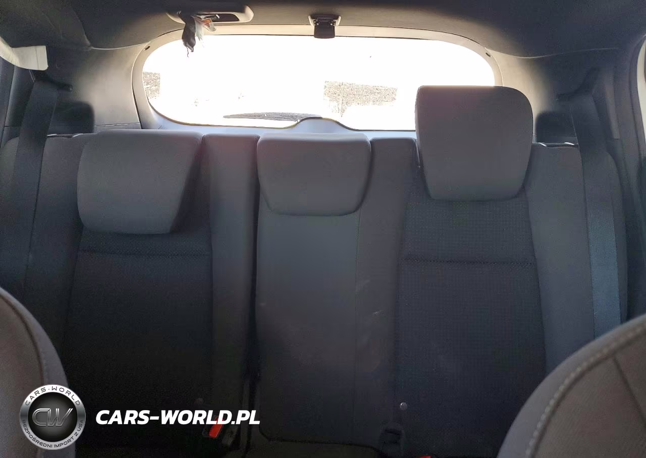 2022 Honda Hr-V Sport VIN:3CZRU6H18NM745735 - 10