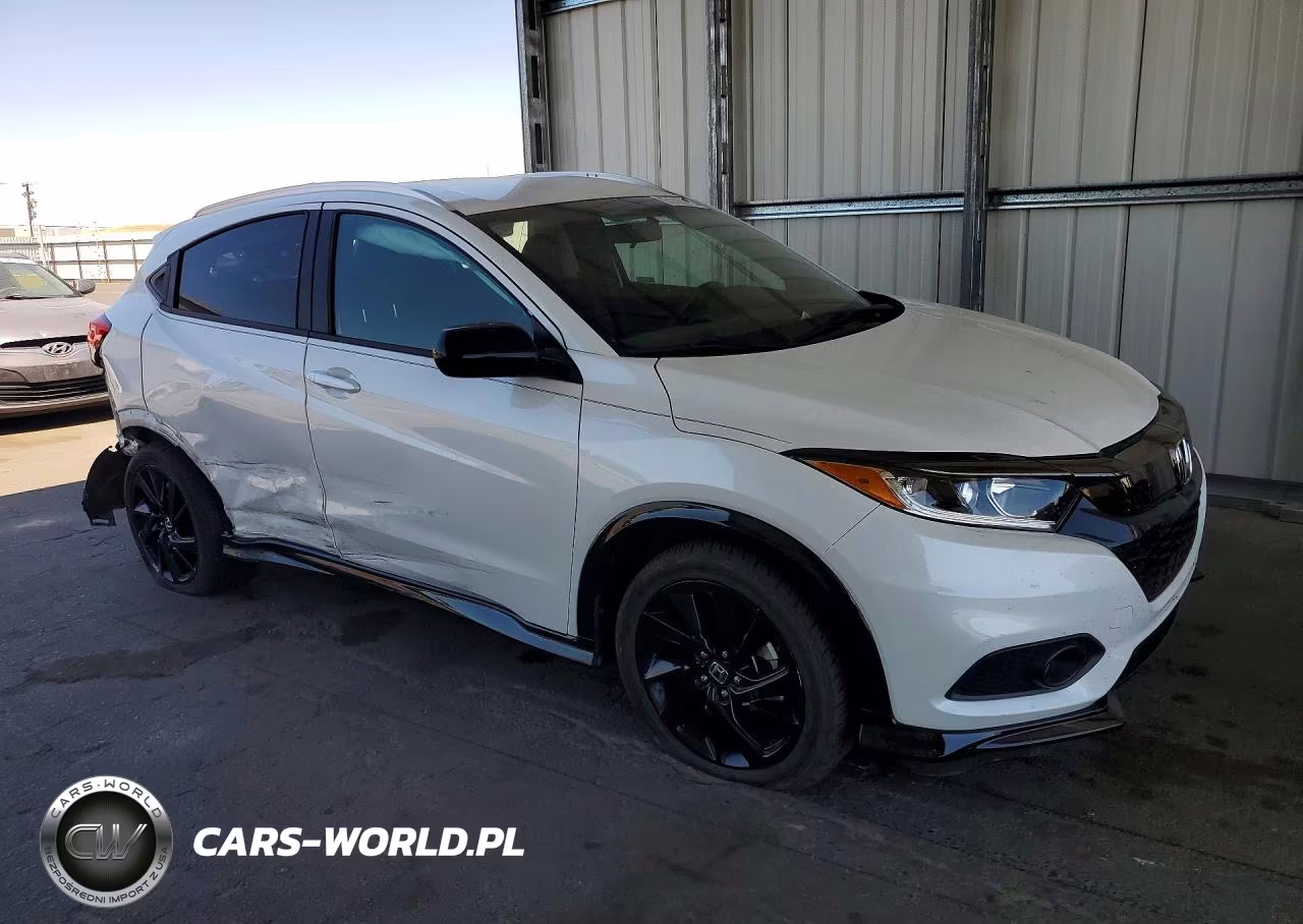 2022 Honda Hr-V Sport VIN:3CZRU6H18NM745735 - 4