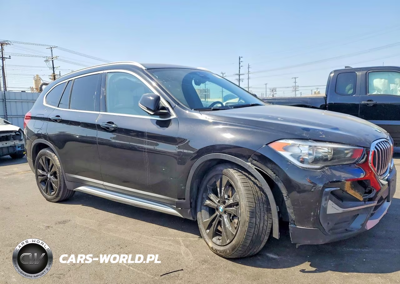 2020 BMW X1 Sdrive28I VIN:WBXJG7C04L5P50337 - 4