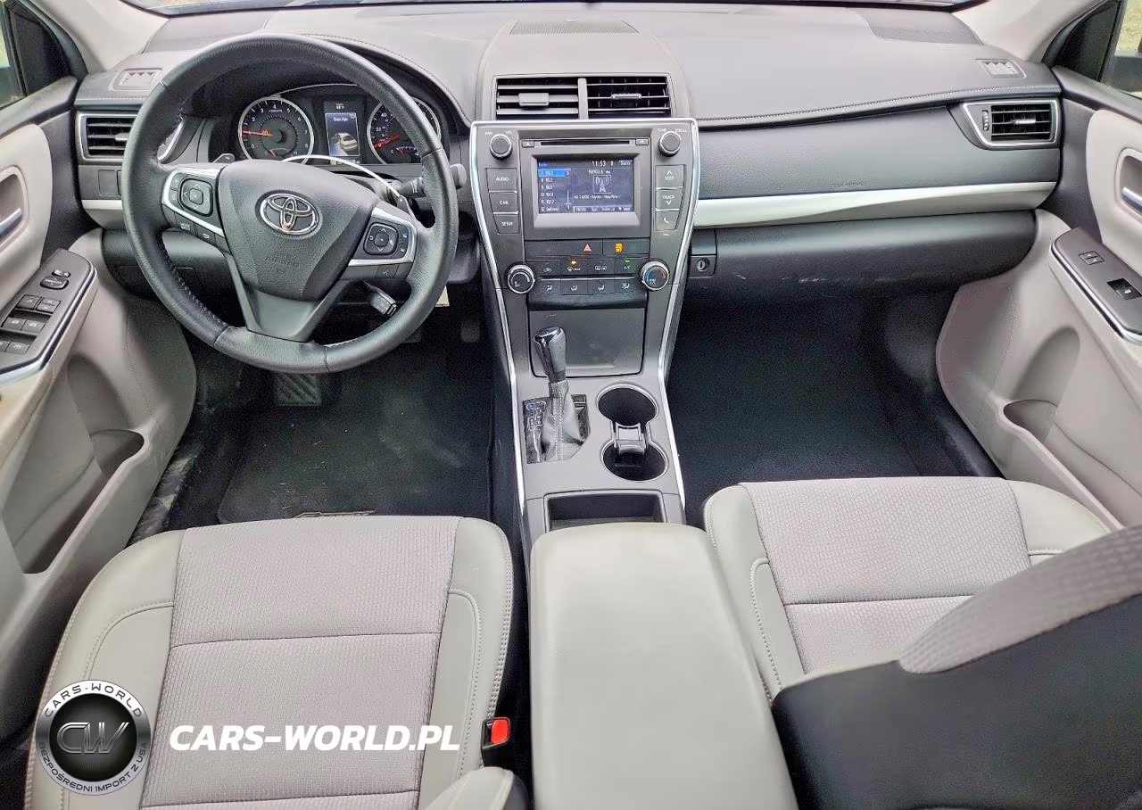 2017 Toyota Camry Le VIN:4T1BF1FK1HU767412 - 8