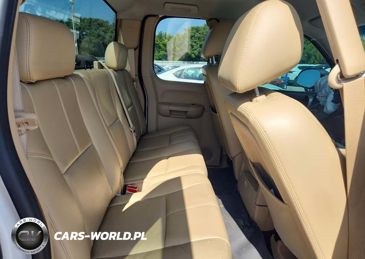 2011 Chevrolet Silverado Ltz VIN:1GCRKSE31BZ314156 - 10