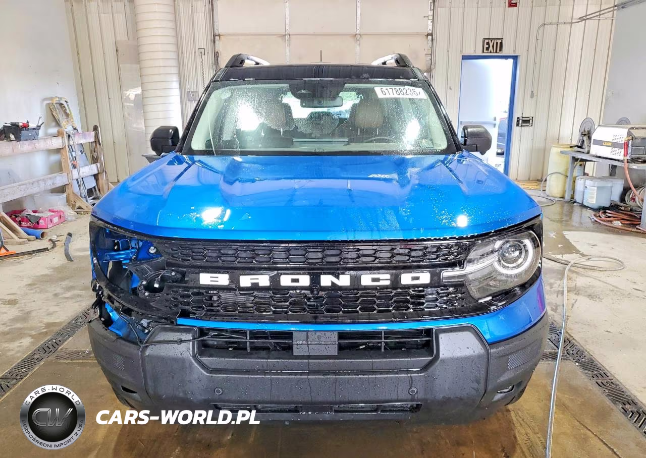 2025 Ford Bronco Sport Outer Banks VIN:3FMCR9CN7SRE53139 - 5