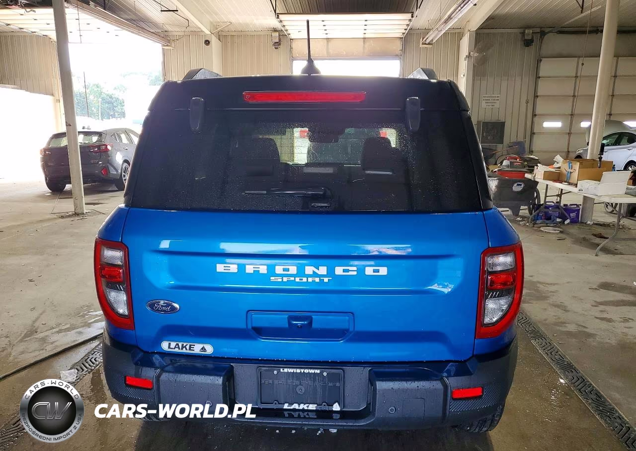 2025 Ford Bronco Sport Outer Banks VIN:3FMCR9CN7SRE53139 - 6