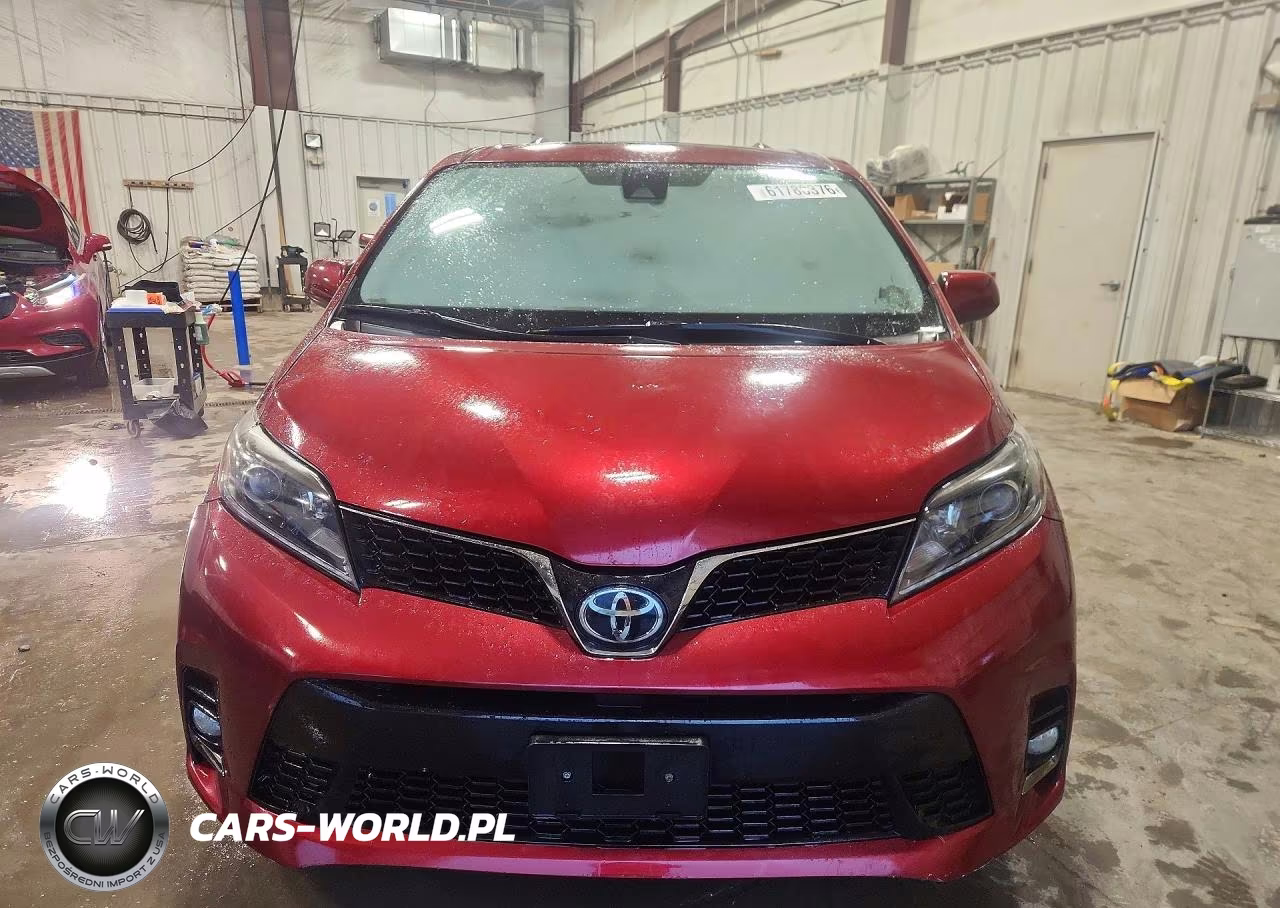 2018 Toyota Sienna Se Premium 8-Passenger VIN:5TDXZ3DC3JS934095 - 5