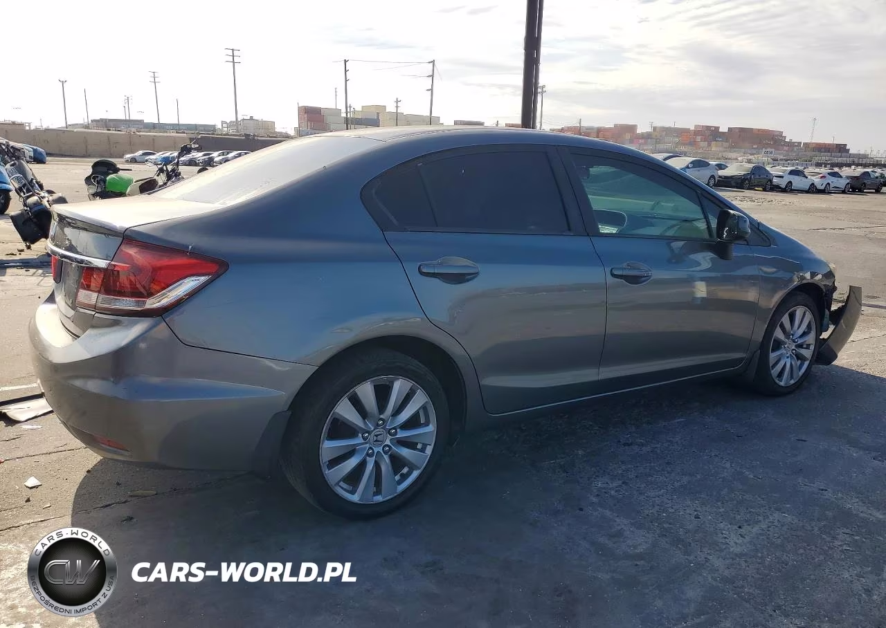 2013 Honda Civic Lx VIN:19XFB2F57DE242879 - 3