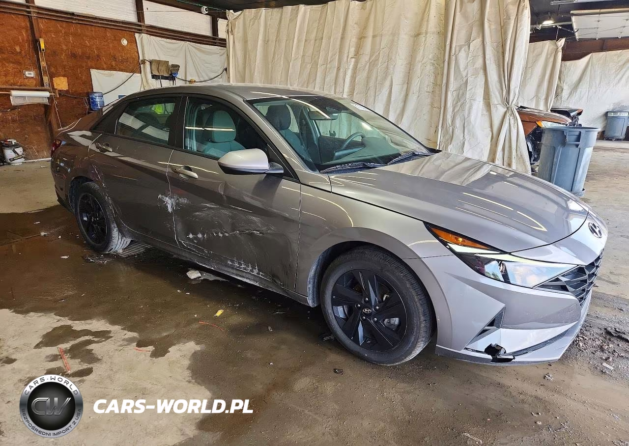 2023 Hyundai Elantra Sel VIN:KMHLM4AG8PU415697 - 4
