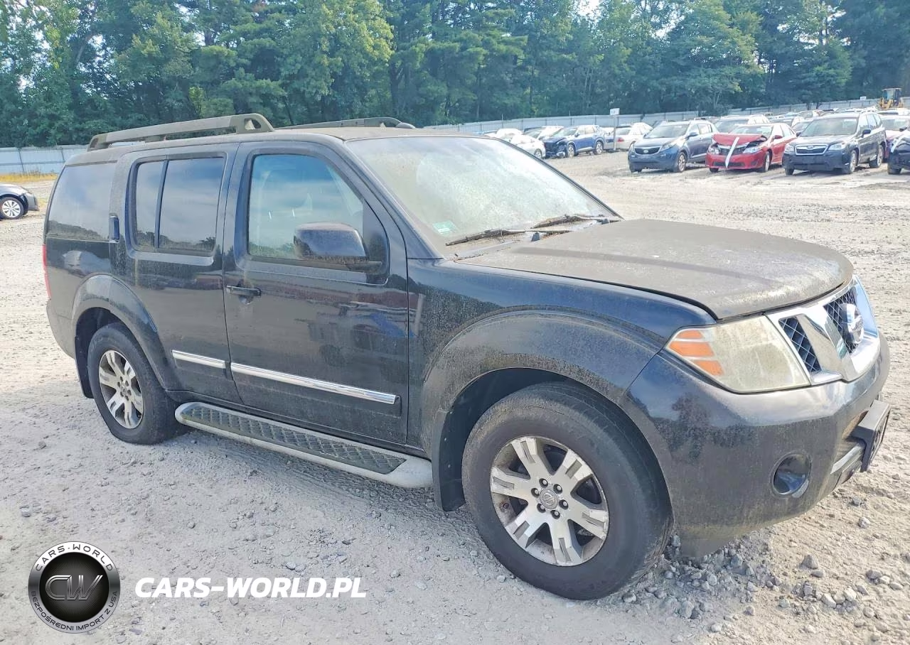 2011 Nissan Pathfinder S VIN:5N1AR1NBXBC619812 - 4