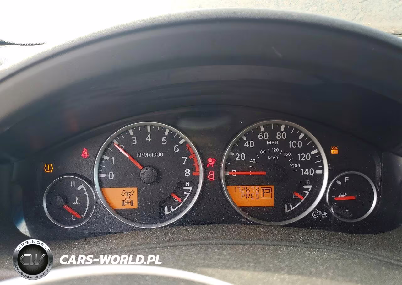 2011 Nissan Pathfinder S VIN:5N1AR1NBXBC619812 - 9