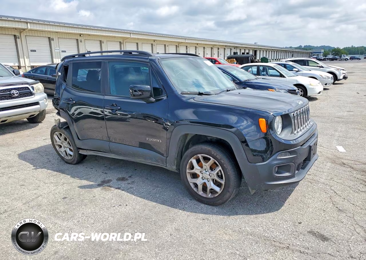 2017 Jeep Renegade Latitude VIN:ZACCJBBB0HPE74511 - 4