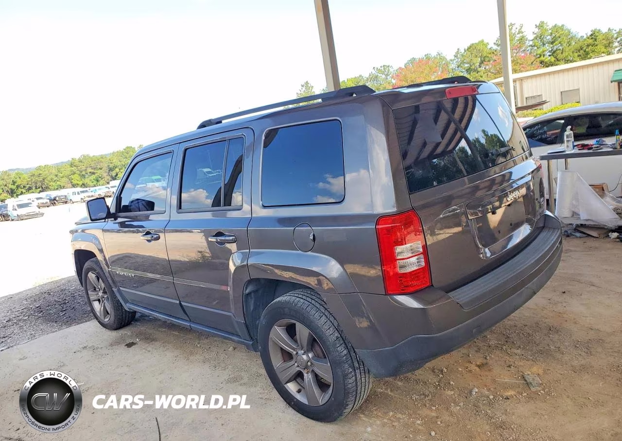 2015 Jeep Patriot Latitude VIN:1C4NJPFA6FD179335 - 2