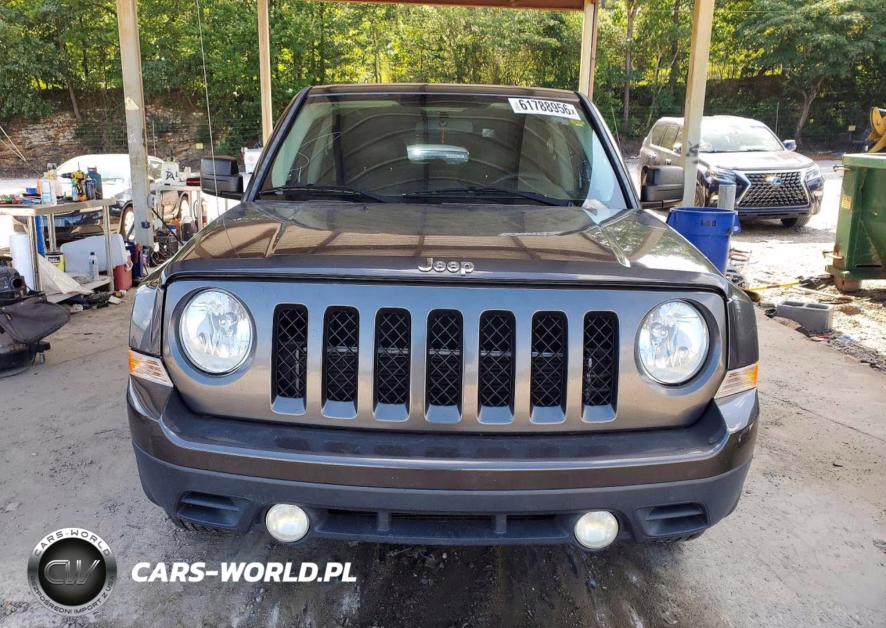 2015 Jeep Patriot Latitude VIN:1C4NJPFA6FD179335 - 5