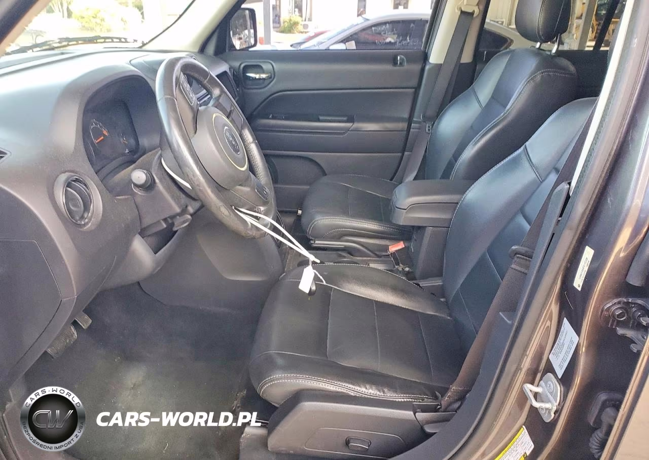 2015 Jeep Patriot Latitude VIN:1C4NJPFA6FD179335 - 7