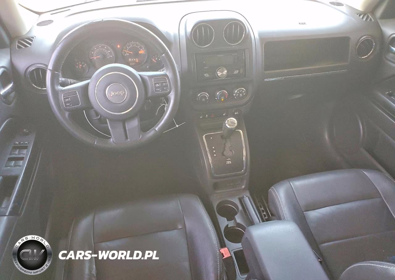 2015 Jeep Patriot Latitude VIN:1C4NJPFA6FD179335 - 8