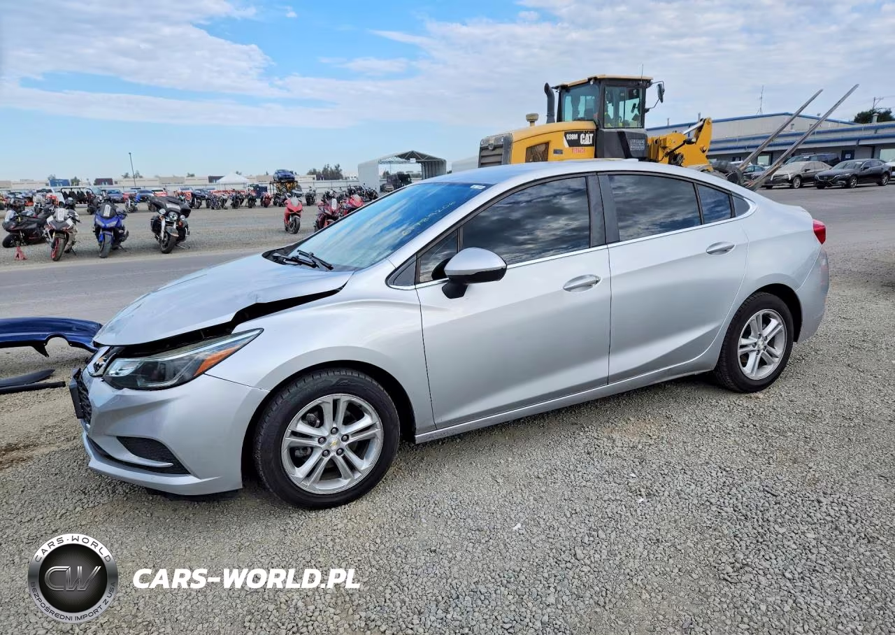 2016 Chevrolet Cruze Lt – zdjęcie 1 z 12