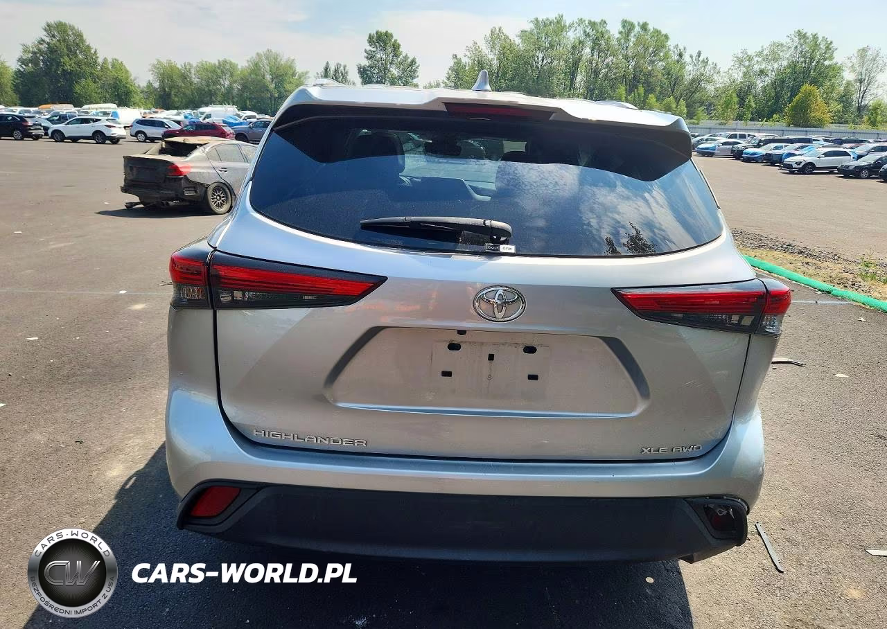 2022 Toyota Highlander Xle VIN:5TDGZRBH0NS570726 - 6