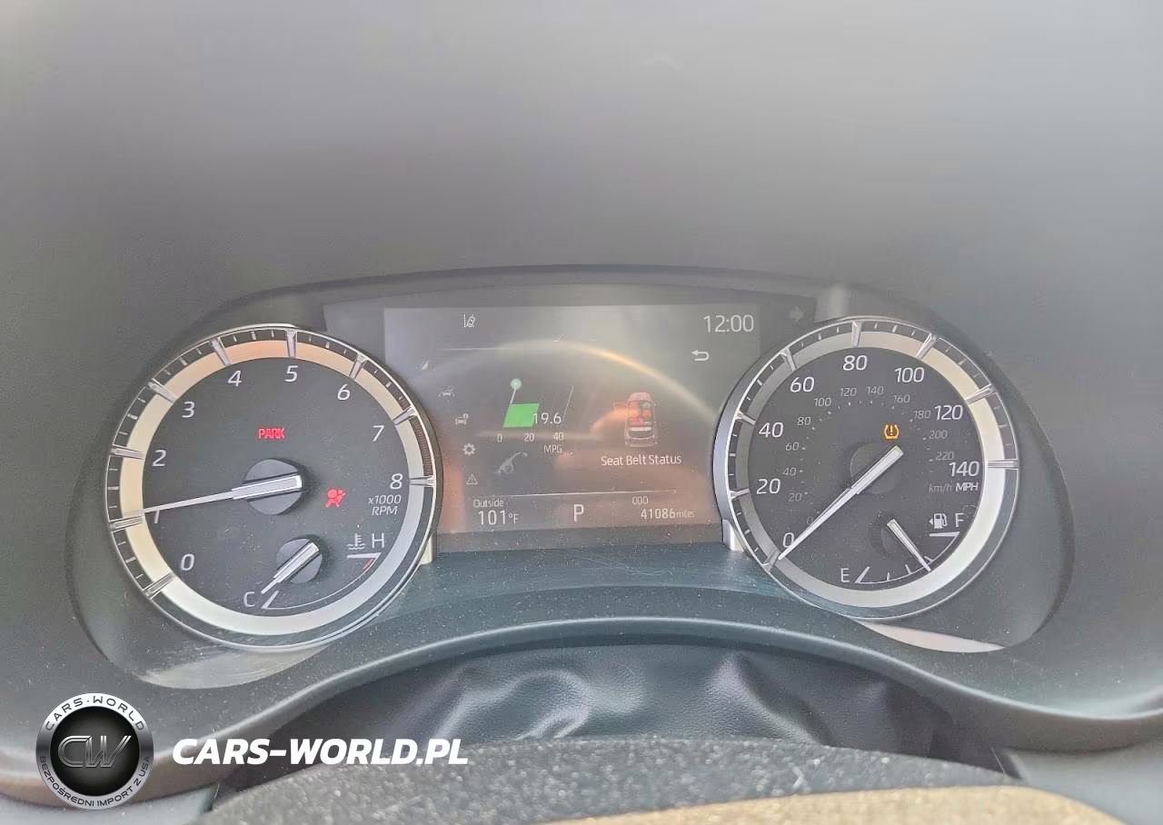 2022 Toyota Highlander Xle VIN:5TDGZRBH0NS570726 - 9