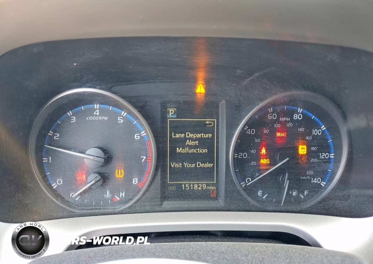 2018 Toyota Rav4 Le VIN:JTMZFREV6JJ724589 - 9
