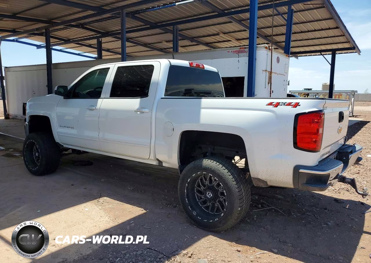 2018 Chevrolet Silverado K1500 Lt VIN:3GCUKREC8JG564091 - 2