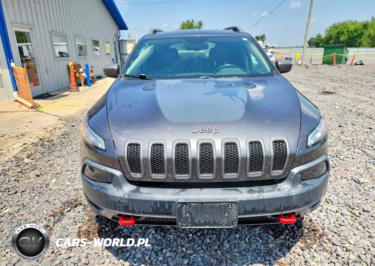 2015 Jeep Cherokee Trailhawk VIN:1C4PJMBS3FW674893 - 5
