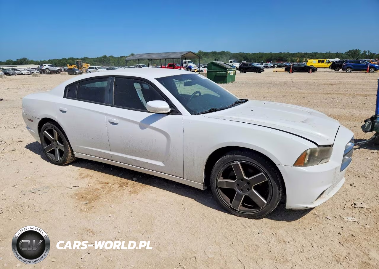 2011 Dodge Charger VIN:2B3CL3CG9BH586907 - 4