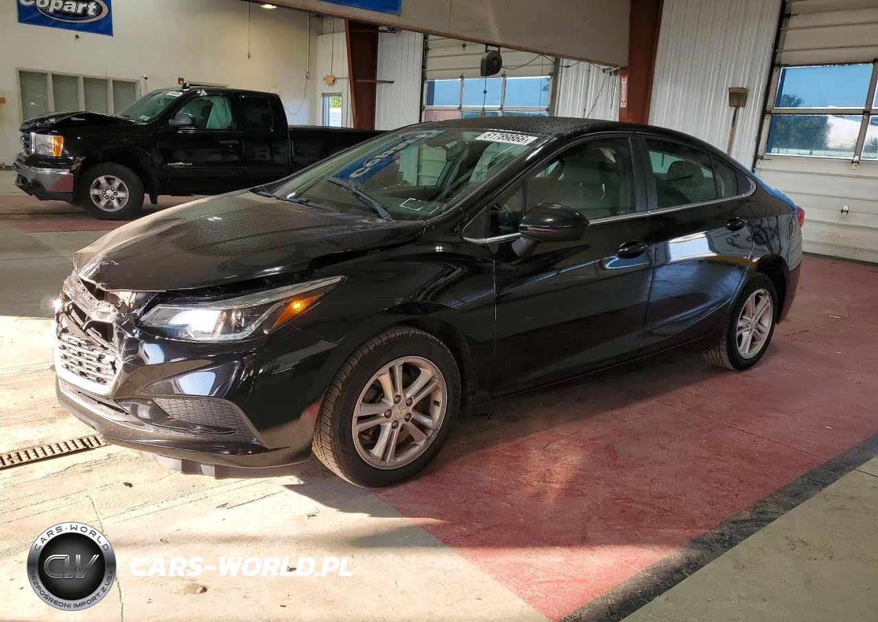 2018 Chevrolet Cruze Lt – zdjęcie 1 z 12