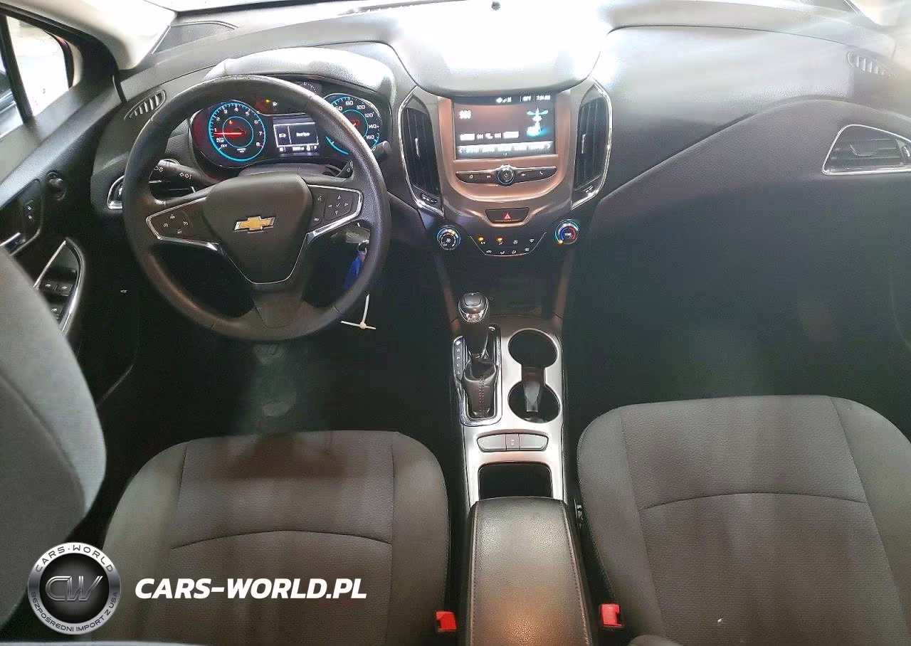 2018 Chevrolet Cruze Lt VIN:1G1BE5SM2J7169302 - 8