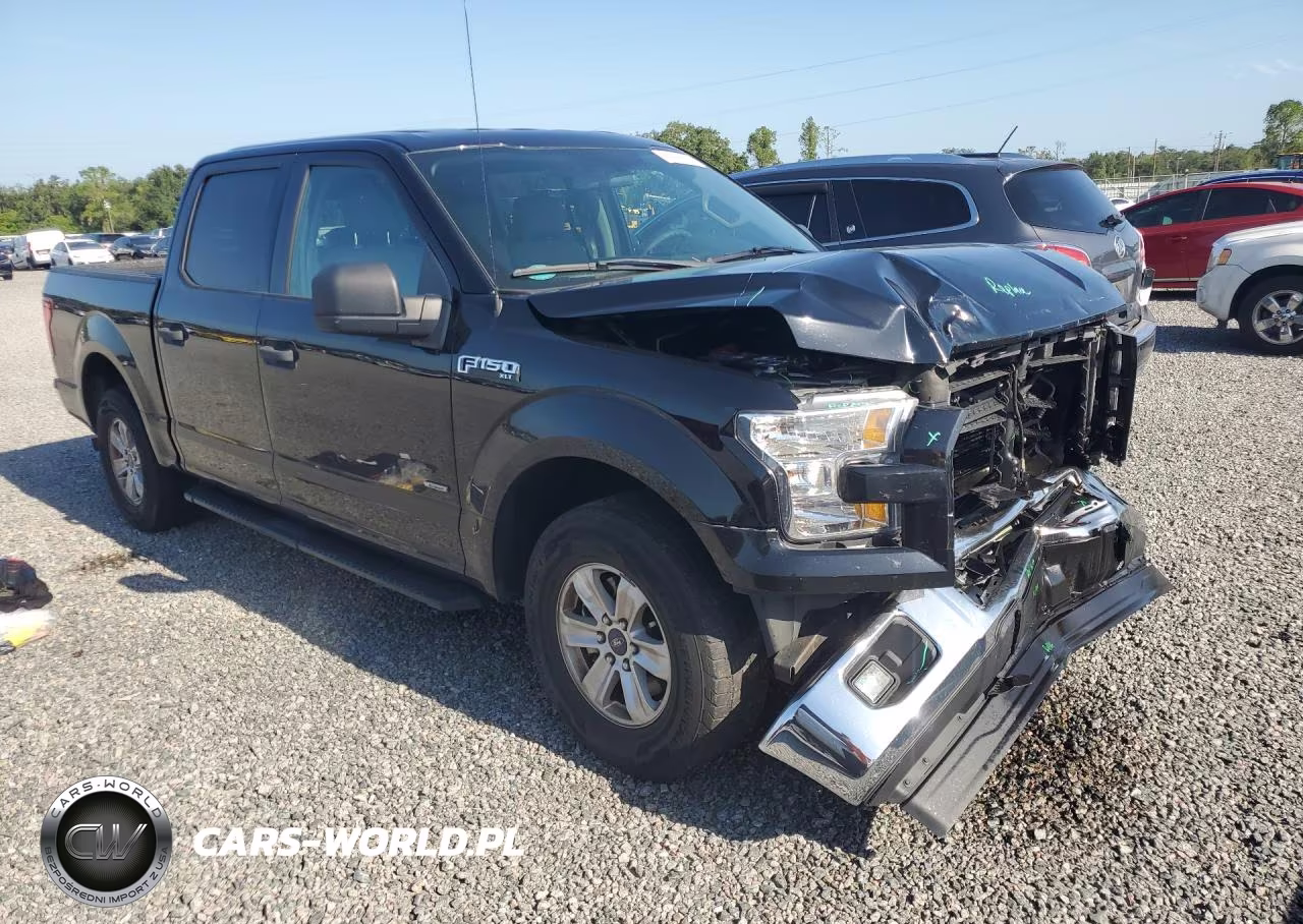 2017 Ford F150 Supercrew VIN:1FTEW1CP2HFC50416 - 4