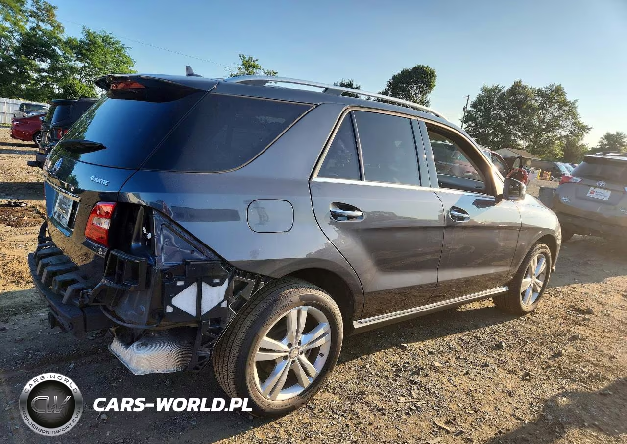 2014 Mercedes-Benz Ml 350 4Matic VIN:4JGDA5HB4EA323692 - 3