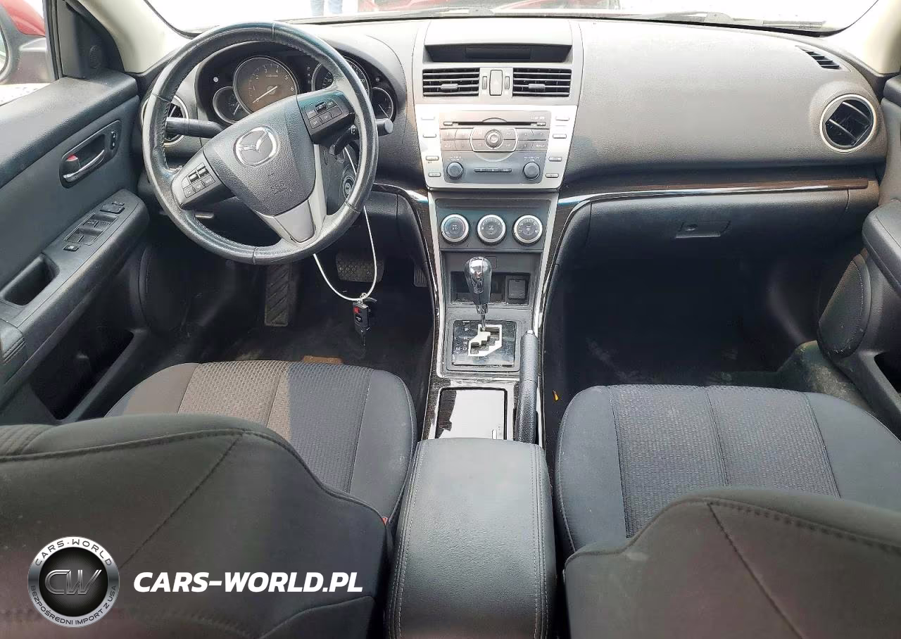 2011 Mazda 3 4D VIN:1YVHZ8CH0B5M14629 - 8