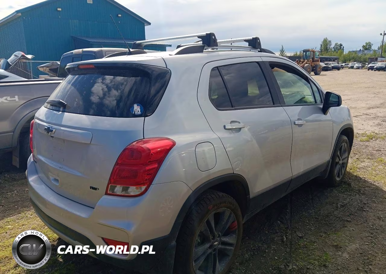 2020 Chevrolet Trax 1Lt VIN:3GNCJPSB8LL315323 - 3