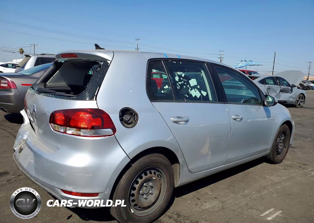 2014 Volkswagen Golf VIN:WVWDB7AJ4EW003273 - 3