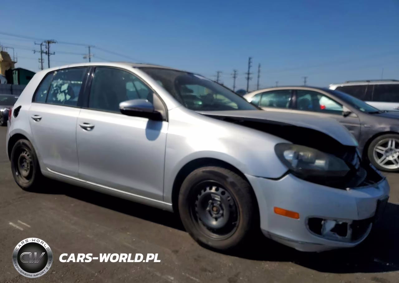 2014 Volkswagen Golf VIN:WVWDB7AJ4EW003273 - 4