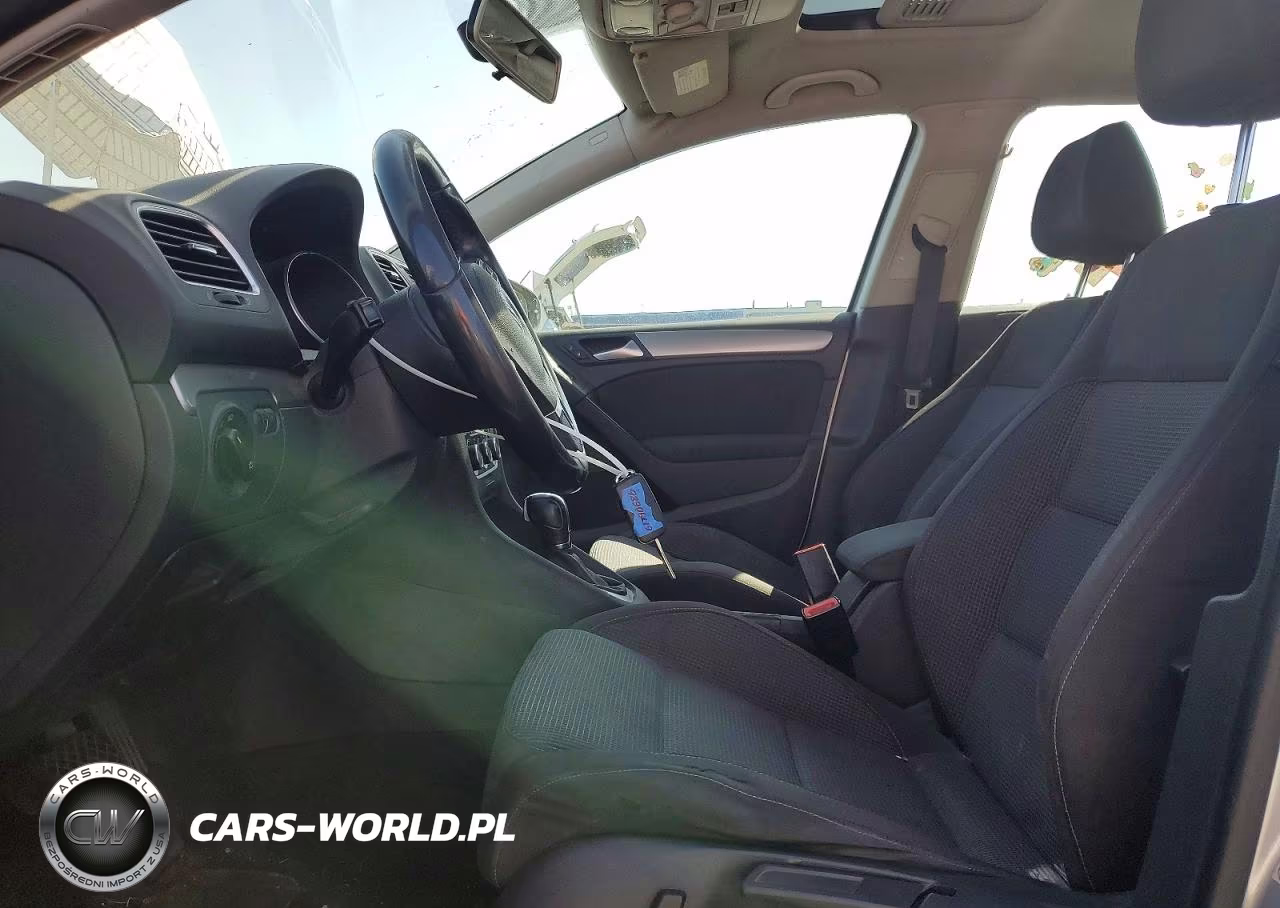 2014 Volkswagen Golf VIN:WVWDB7AJ4EW003273 - 7